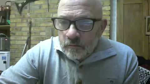 f1zzeek online show from 17, 2, 2026