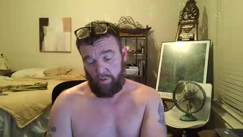 Snapshot of f33l_good chatting on 3, 2, 2026 F33l Good online show from 3, 2, 2026