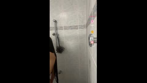 Snapshot of f3ckdolllucy chatting on 1, 4, 2026 f3ckdolllucy online show from 1, 4, 2026