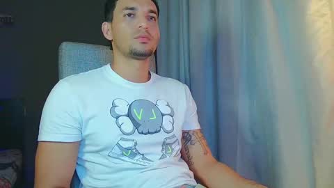 Snapshot of fabi_calde chatting on 8, 3, 2025 fabi online show from 8, 3, 2025