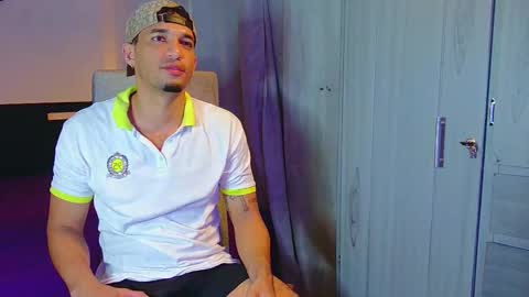 Snapshot of fabi_calde chatting on 14, 12, 2025 fabi online show from 14, 12, 2025