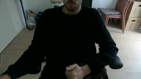 Snapshot of fabian_196 chatting on 16, 5, 2026 Call me bitch online show from 16, 5, 2026