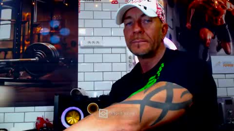 Snapshot of fabxxxl chatting on 19, 12, 2024 fabxxxl online show from 19, 12, 2024