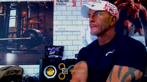Snapshot of fabxxxl chatting on 8, 1, 2025 fabxxxl online show from 8, 1, 2025