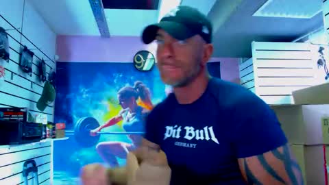 Snapshot of fabxxxl chatting on 10, 10, 2025 fabxxxl online show from 10, 10, 2025