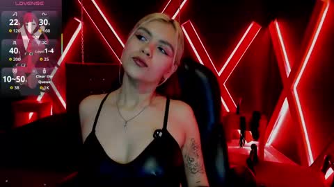 Snapshot of fabzy_fab chatting on 8, 6, 2026 fabzy online show from 8, 6, 2026