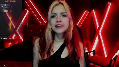 Snapshot of fabzy_fab chatting on 11, 6, 2026 fabzy online show from 11, 6, 2026