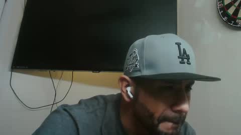 Mark online show from 2, 1, 2025