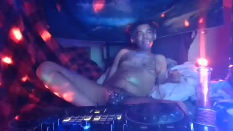 fadeyisteven32 online show from 20, 6, 2026