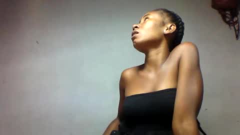 faiqua95 online show from 12, 4, 2026