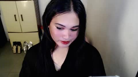 Snapshot of fairy_cuddle chatting on 26, 5, 2026 call me shanaia online show from 26, 5, 2026