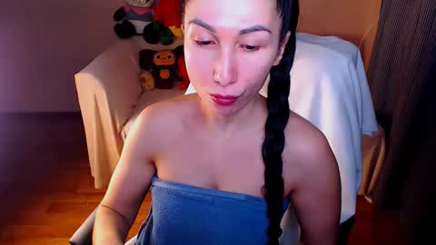 Elli  online show from 24, 9, 2025