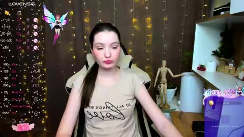 Snapshot of fairy_m00n chatting on 26, 12, 2024 Kate online show from 26, 12, 2024