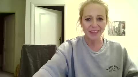 Fairy NightMary online show from 18, 11, 2025