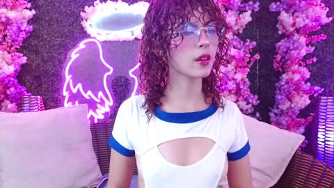 Snapshot of fairy_sweet_ chatting on 19, 1, 2025 FAIRY online show from 19, 1, 2025