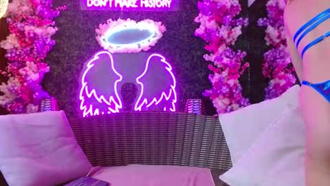 Snapshot of fairy_sweet_ chatting on 11, 2, 2025 FAIRY online show from 11, 2, 2025