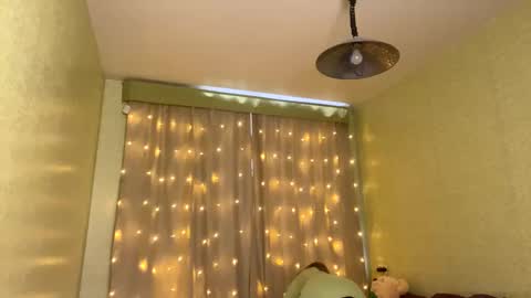 Snapshot of fairyilona chatting on 20, 12, 2024 Ilona online show from 20, 12, 2024