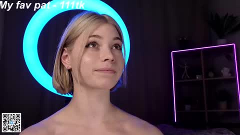 Emilia online show from 1, 2, 2025