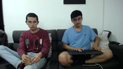 FallGays online show from 13, 1, 2025