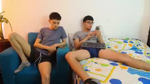 FallGays online show from 27, 6, 2026