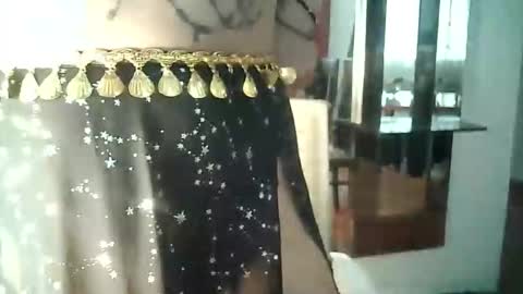 Snapshot of fallwithlove chatting on 23, 2, 2026 Love online show from 23, 2, 2026