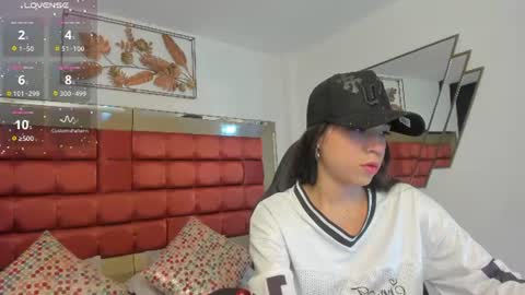 Snapshot of faloonroussel chatting on 17, 7, 2026 Faloon online show from 17, 7, 2026