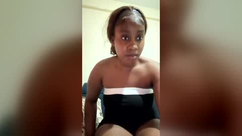 Snapshot of famous_bear chatting on 16, 7, 2026 famous_bear online show from 16, 7, 2026