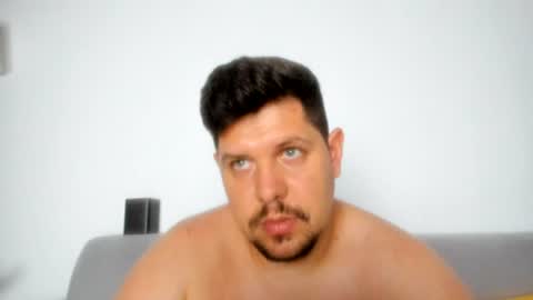 Snapshot of famousboy1 chatting on 1, 7, 2026 YoungChris online show from 1, 7, 2026