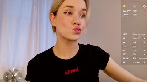 fancyamelia online show from 7, 10, 2025