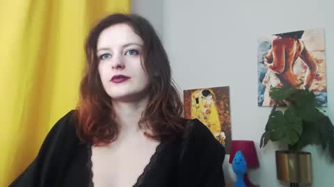 Snapshot of fancynadine chatting on 21, 12, 2024 Nadine online show from 21, 12, 2024