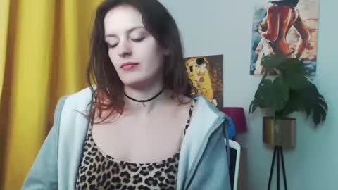 Snapshot of fancynadine chatting on 10, 1, 2025 Nadine online show from 10, 1, 2025