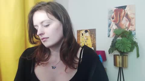 Snapshot of fancynadine chatting on 15, 1, 2025 Nadine online show from 15, 1, 2025