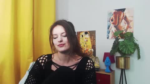 Snapshot of fancynadine chatting on 18, 1, 2025 Nadine online show from 18, 1, 2025