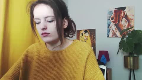 Snapshot of fancynadine chatting on 21, 1, 2025 Nadine online show from 21, 1, 2025