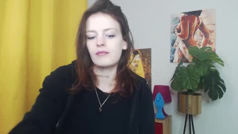 Snapshot of fancynadine chatting on 14, 2, 2025 Nadine online show from 14, 2, 2025