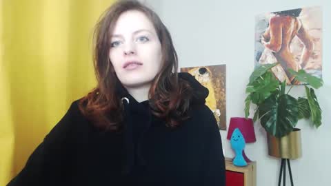 Snapshot of fancynadine chatting on 17, 2, 2025 Nadine online show from 17, 2, 2025