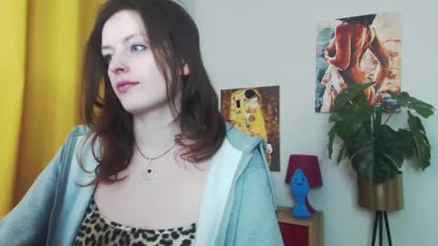 Snapshot of fancynadine chatting on 19, 2, 2025 Nadine online show from 19, 2, 2025