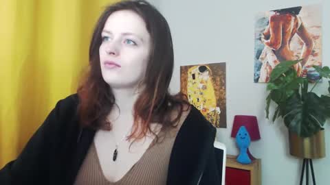 Snapshot of fancynadine chatting on 24, 2, 2025 Nadine online show from 24, 2, 2025