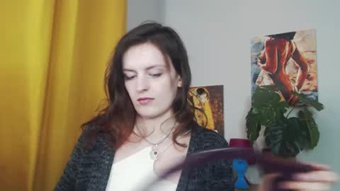 Snapshot of fancynadine chatting on 28, 2, 2025 Nadine online show from 28, 2, 2025