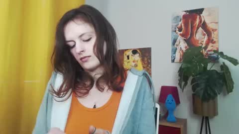 Snapshot of fancynadine chatting on 6, 3, 2025 Nadine online show from 6, 3, 2025