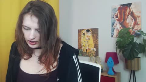 Snapshot of fancynadine chatting on 12, 3, 2025 Nadine online show from 12, 3, 2025