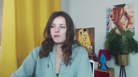 Snapshot of fancynadine chatting on 17, 9, 2025 Nadine online show from 17, 9, 2025