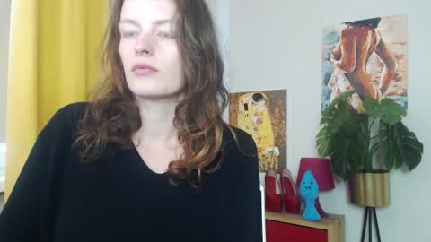 Snapshot of fancynadine chatting on 23, 9, 2025 Nadine online show from 23, 9, 2025