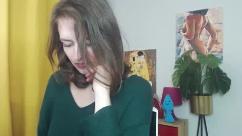 Snapshot of fancynadine chatting on 30, 9, 2025 Nadine online show from 30, 9, 2025