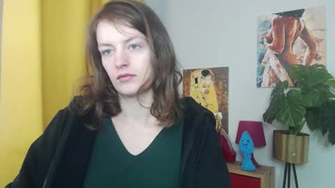 Snapshot of fancynadine chatting on 5, 11, 2025 Nadine online show from 5, 11, 2025