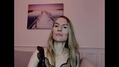 Fanny online show from 8, 1, 2025