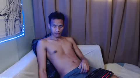 Snapshot of fantasy_davidxx chatting on 2, 11, 2025 David online show from 2, 11, 2025