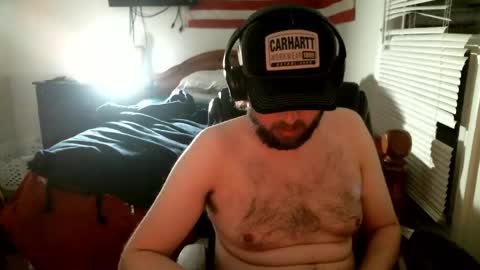 Snapshot of farmboy2398 chatting on 10, 5, 2026 farmboy2398 online show from 10, 5, 2026