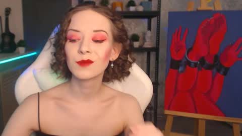 Snapshot of fascinating___eyes chatting on 9, 11, 2025 Fascinating Eyes online show from 9, 11, 2025