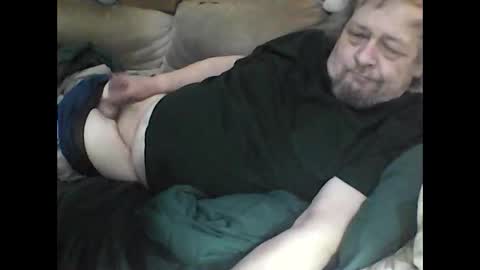 Snapshot of fasteddysex chatting on 27, 4, 2026 HoneyCumJuice4U online show from 27, 4, 2026